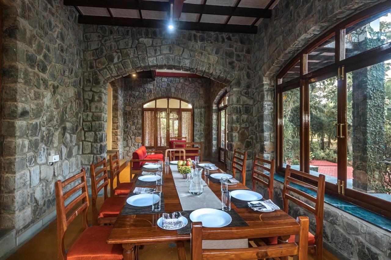 Saffronstays Alma Grove, Kashid Esterno foto