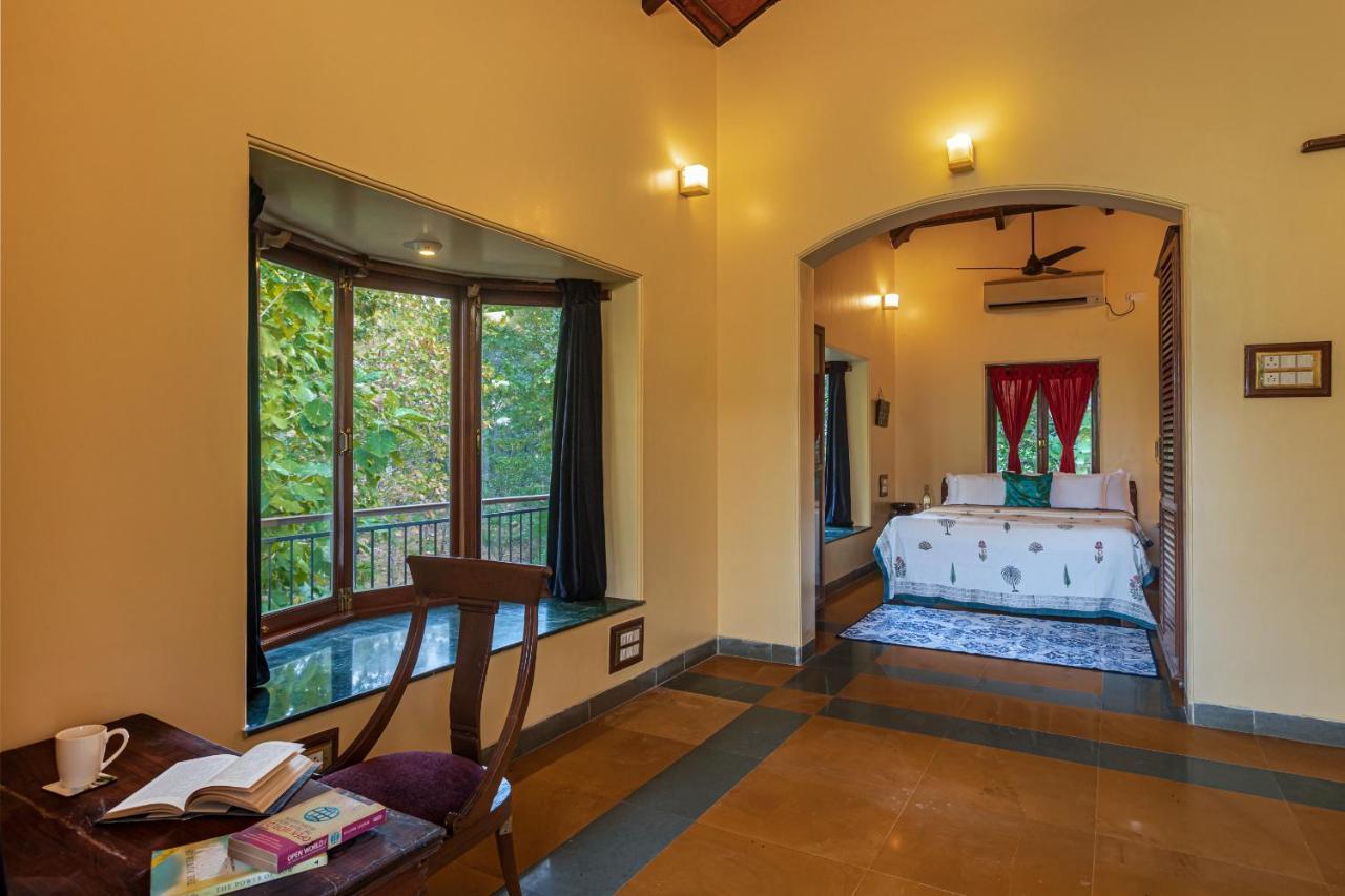 Saffronstays Alma Grove, Kashid Esterno foto